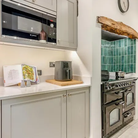 Prázdninový dům 2 Bed In Papcastle Oc-m44728 *